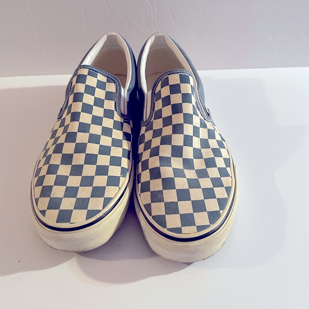 SOLD!!Men’s size 11.5 Blue and White Checkered Vans Slip on Shoes Used